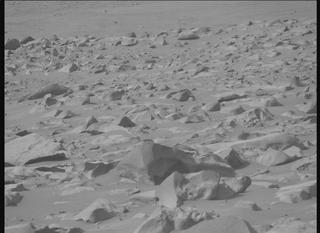 View image taken on Mars, Mars Perseverance Sol 1131: Right Mastcam-Z Camera
