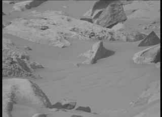 View image taken on Mars, Mars Perseverance Sol 1131: Right Mastcam-Z Camera