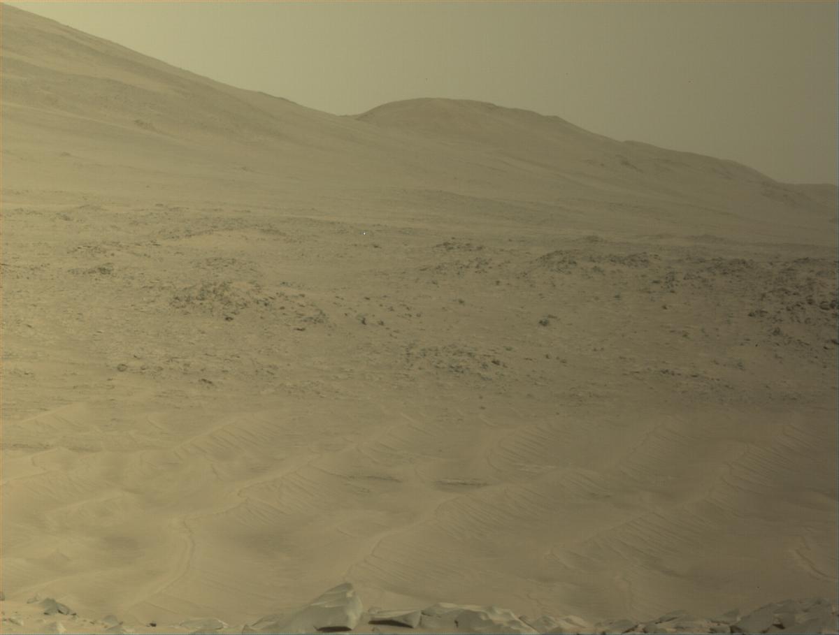 This image was taken by NAVCAM_RIGHT onboard NASA's Mars rover Perseverance on Sol 1135