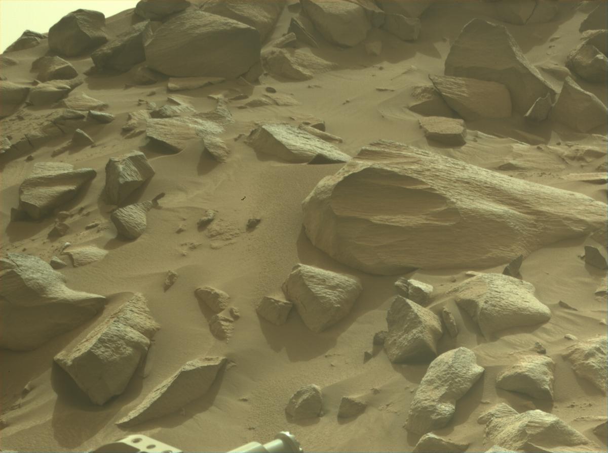 This image was taken by NAVCAM_LEFT onboard NASA's Mars rover Perseverance on Sol 1138