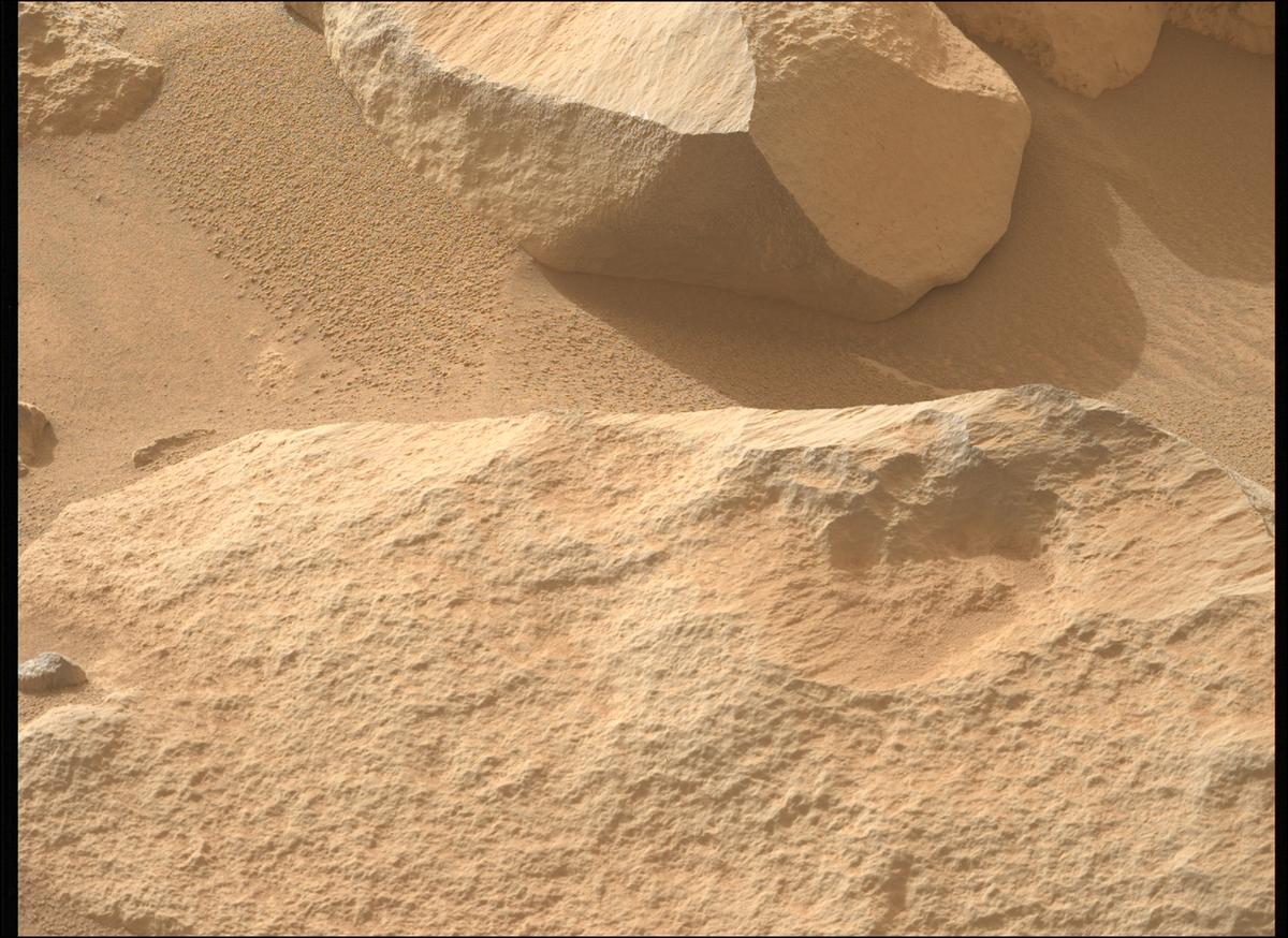 This image was taken by MCZ_LEFT onboard NASA's Mars rover Perseverance on Sol 1139