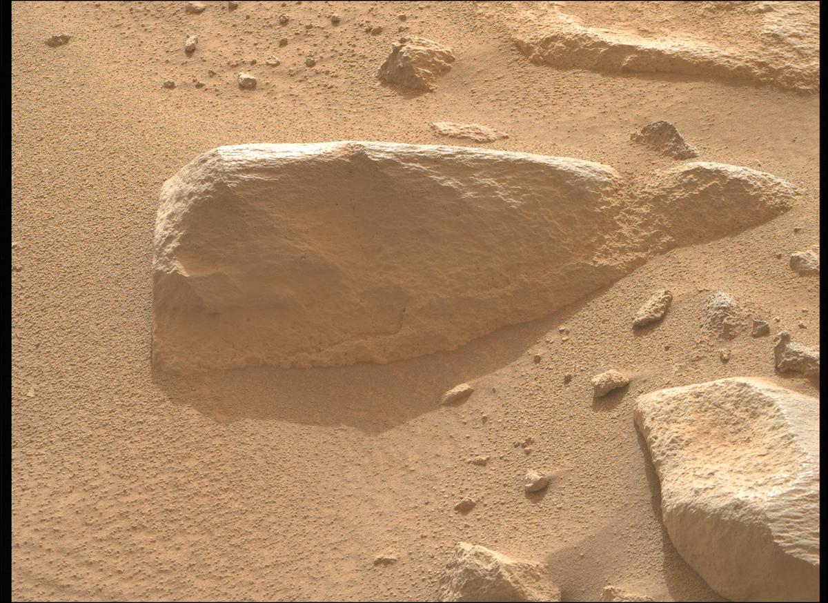 This image was taken by MCZ_RIGHT onboard NASA's Mars rover Perseverance on Sol 1139