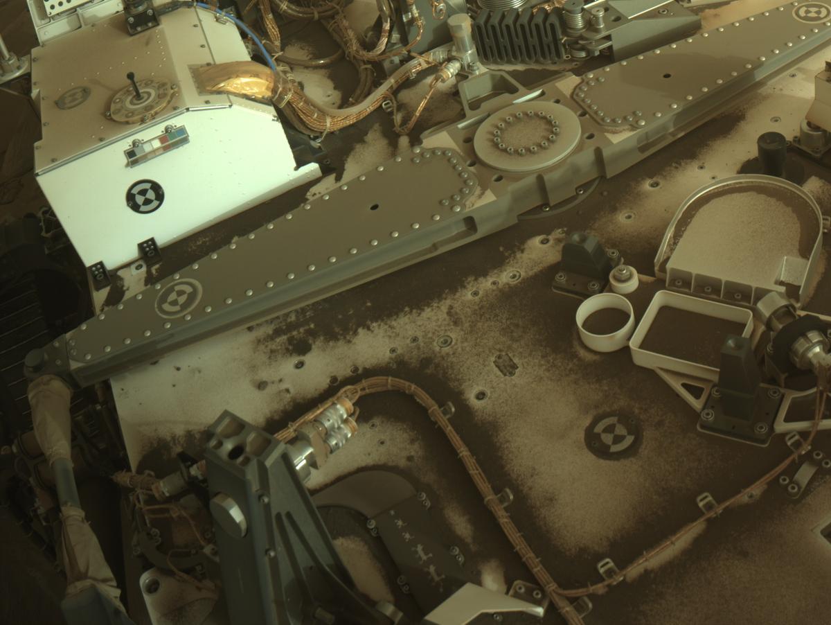 This image was taken by NAVCAM_RIGHT onboard NASA's Mars rover Perseverance on Sol 1140