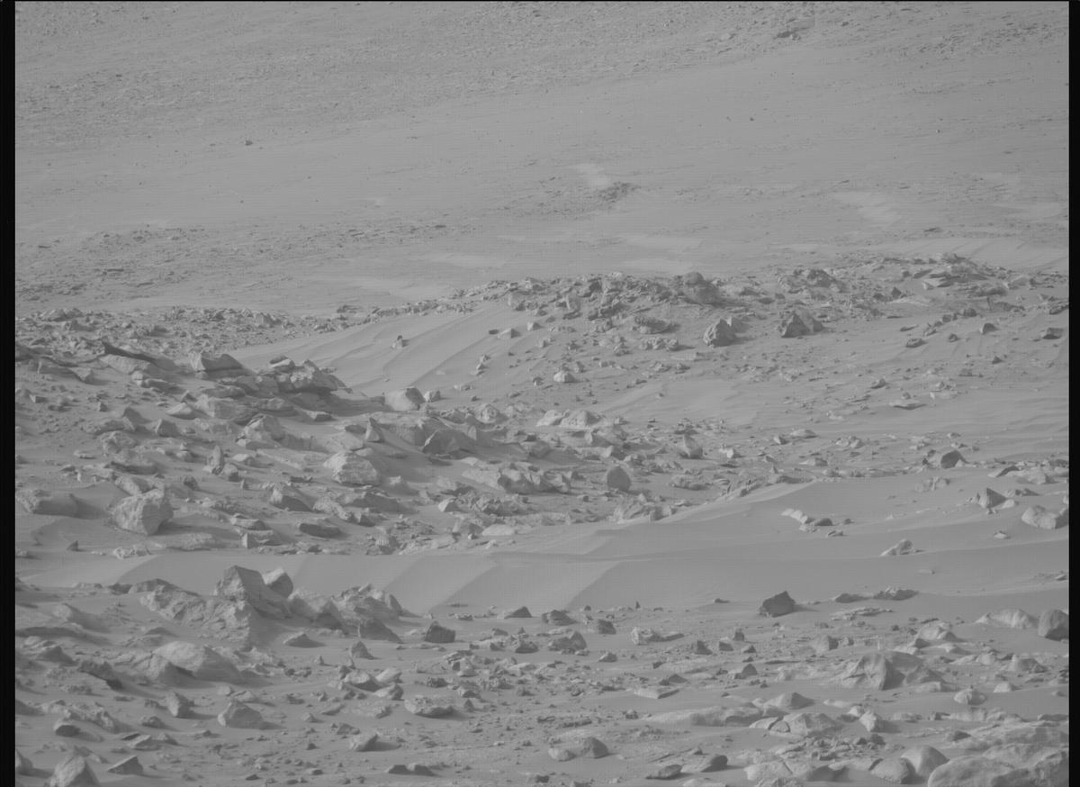 This image was taken by MCZ_RIGHT onboard NASA's Mars rover Perseverance on Sol 1141