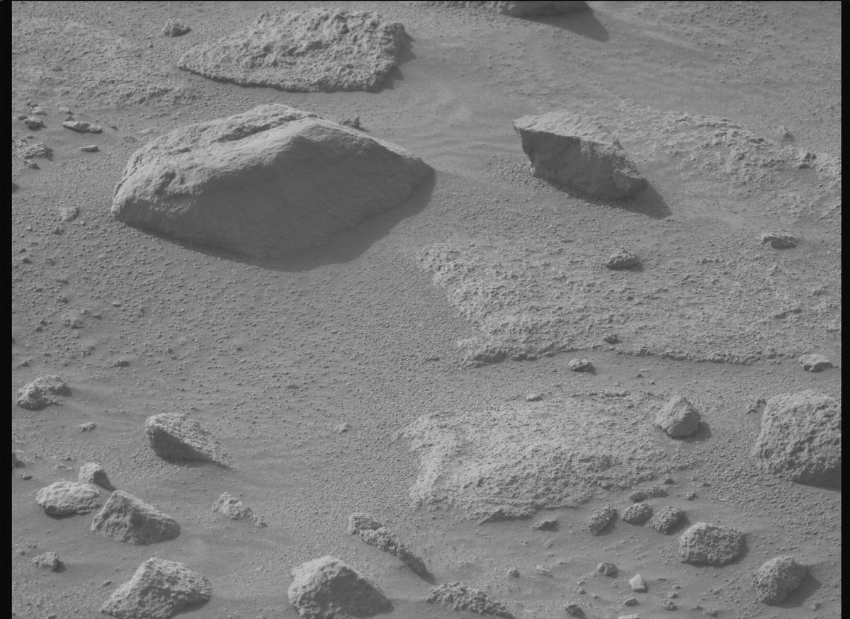 This image was taken by MCZ_LEFT onboard NASA's Mars rover Perseverance on Sol 1144