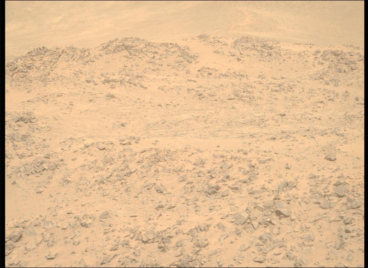 This image was taken by MCZ_RIGHT onboard NASA's Mars rover Perseverance on Sol 1144