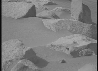 View image taken on Mars, Mars Perseverance Sol 1144: Right Mastcam-Z Camera