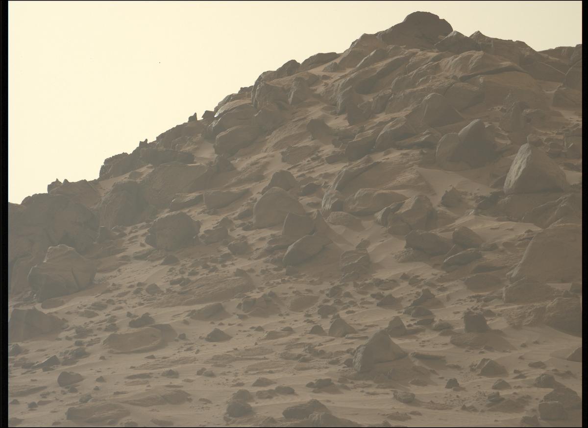 This image was taken by MCZ_LEFT onboard NASA's Mars rover Perseverance on Sol 1147