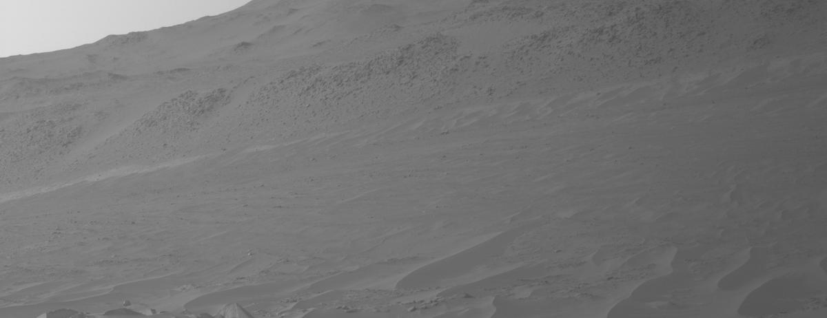 This image was taken by NAVCAM_RIGHT onboard NASA's Mars rover Perseverance on Sol 1150