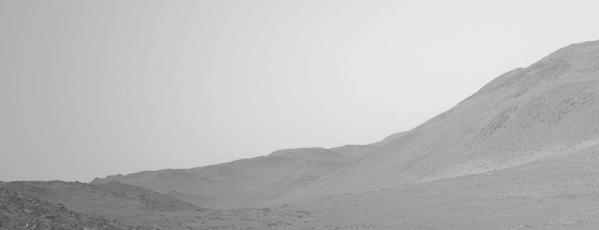 This image was taken by NAVCAM_RIGHT onboard NASA's Mars rover Perseverance on Sol 1153