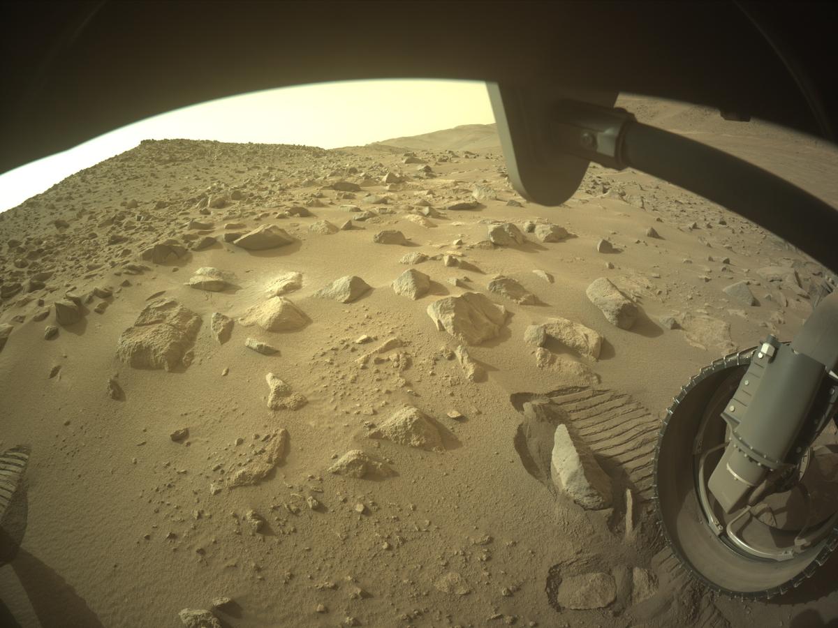 This image was taken by FRONT_HAZCAM_RIGHT_A onboard NASA's Mars rover Perseverance on Sol 1154