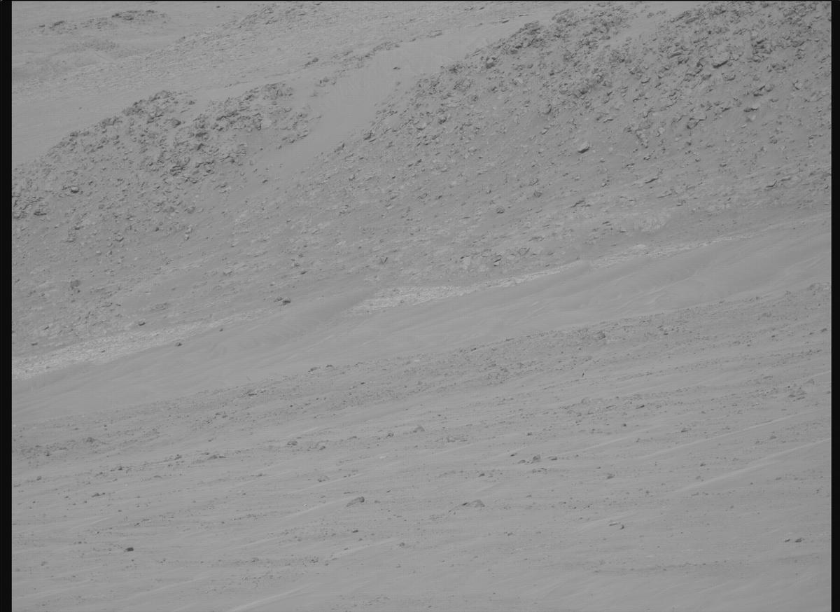 This image was taken by MCZ_RIGHT onboard NASA's Mars rover Perseverance on Sol 1155