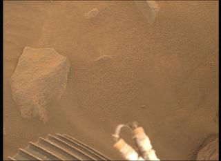 View image taken on Mars, Mars Perseverance Sol 1155: Right Mastcam-Z Camera