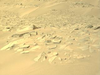 View image taken on Mars, Mars Perseverance Sol 1156: Right Navigation Camera (Navcam)