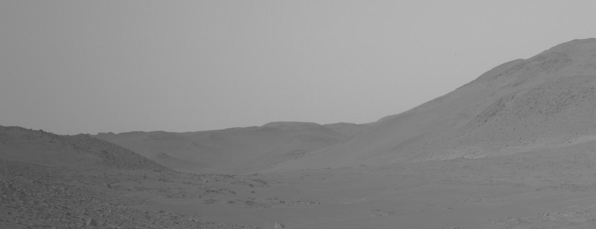 This image was taken by NAVCAM_RIGHT onboard NASA's Mars rover Perseverance on Sol 1157