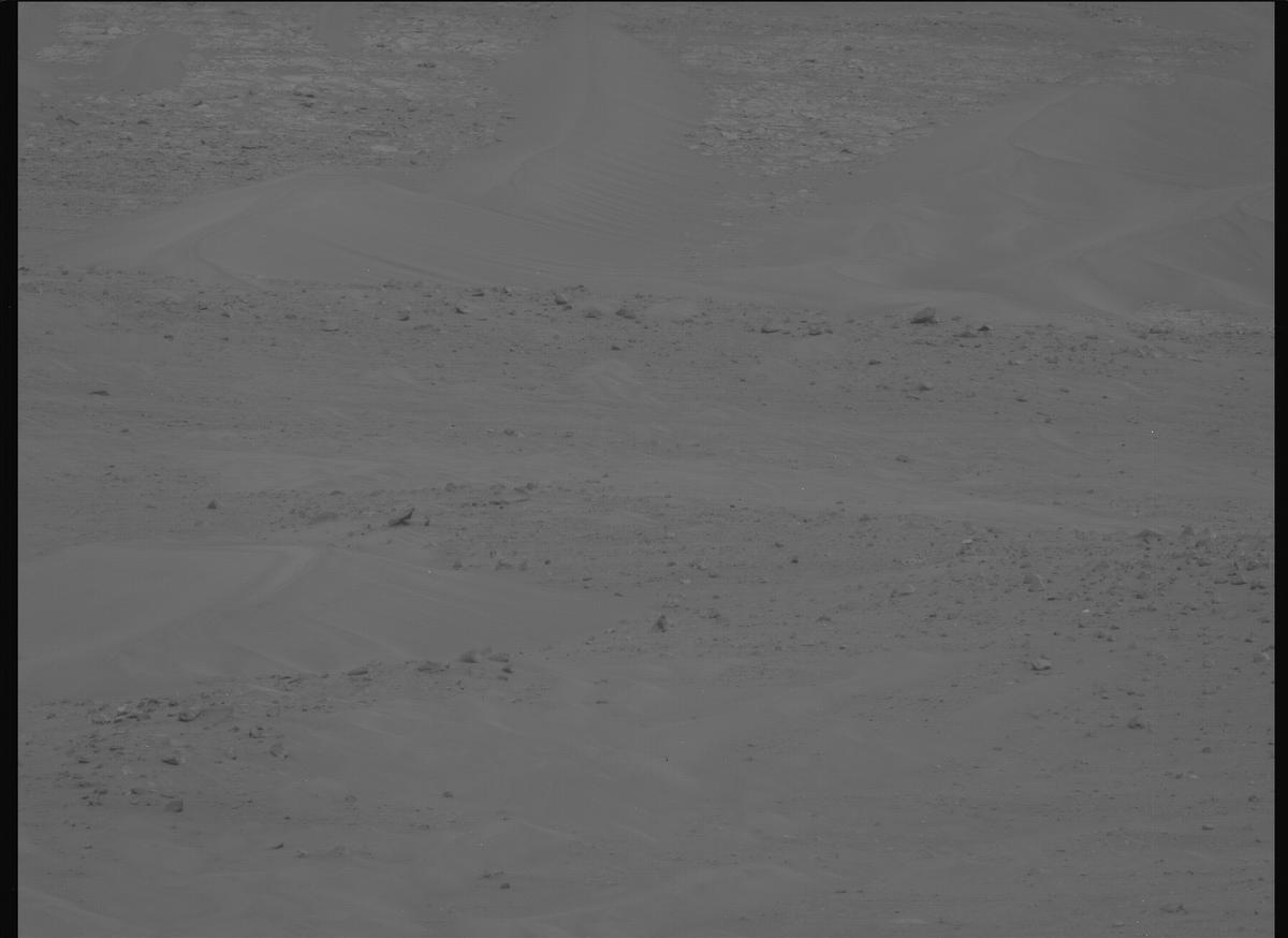 This image was taken by MCZ_LEFT onboard NASA's Mars rover Perseverance on Sol 1157