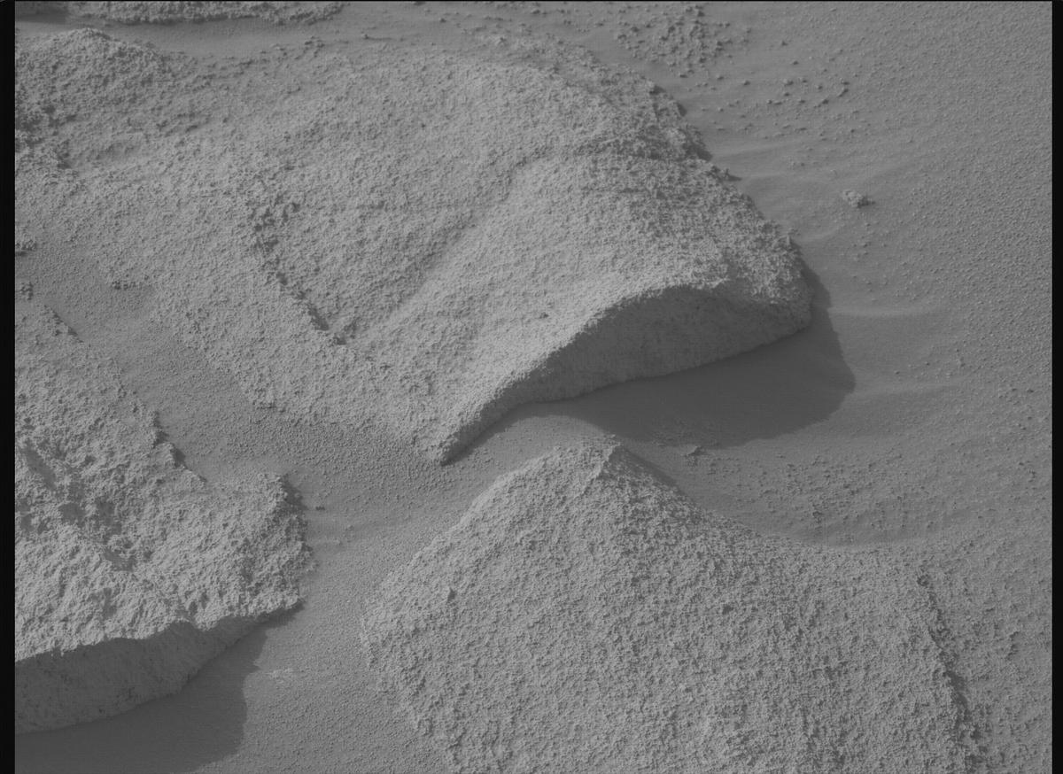 This image was taken by MCZ_LEFT onboard NASA's Mars rover Perseverance on Sol 1159