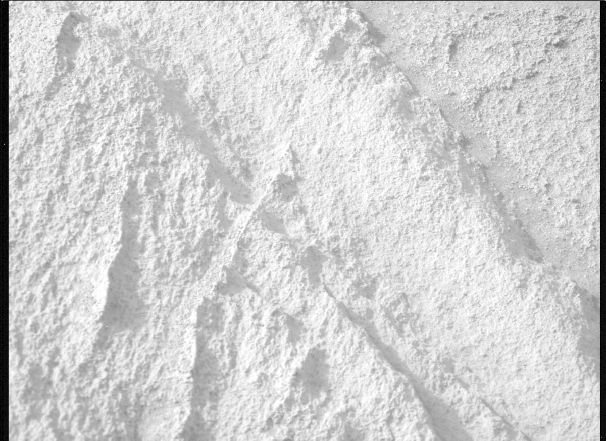 This image was taken by MCZ_LEFT onboard NASA's Mars rover Perseverance on Sol 1159