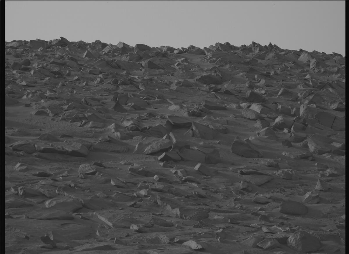 This image was taken by MCZ_RIGHT onboard NASA's Mars rover Perseverance on Sol 1159