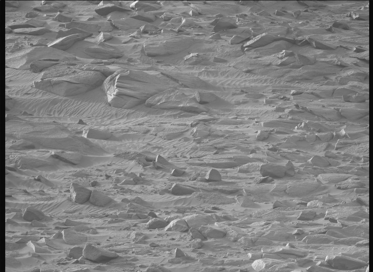 This image was taken by MCZ_RIGHT onboard NASA's Mars rover Perseverance on Sol 1159