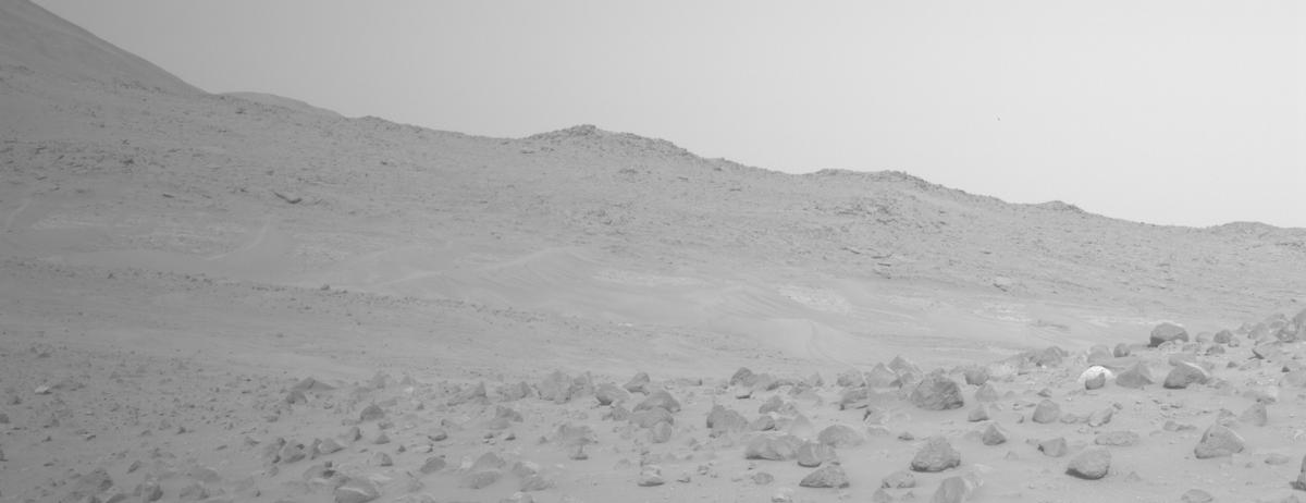 This image was taken by NAVCAM_RIGHT onboard NASA's Mars rover Perseverance on Sol 1164