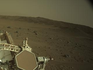 View image taken on Mars, Mars Perseverance Sol 1168: Right Navigation Camera (Navcam)