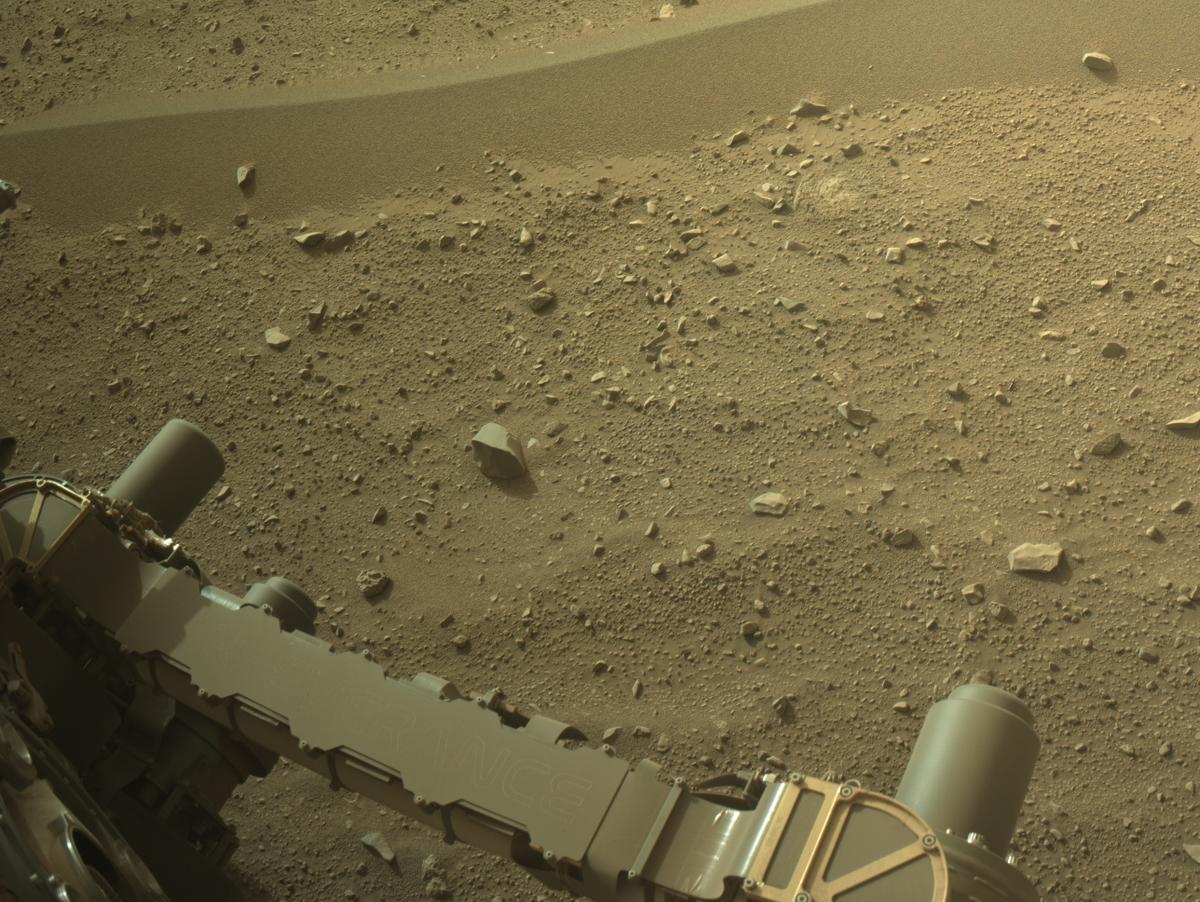 This image was taken by NAVCAM_RIGHT onboard NASA's Mars rover Perseverance on Sol 1170