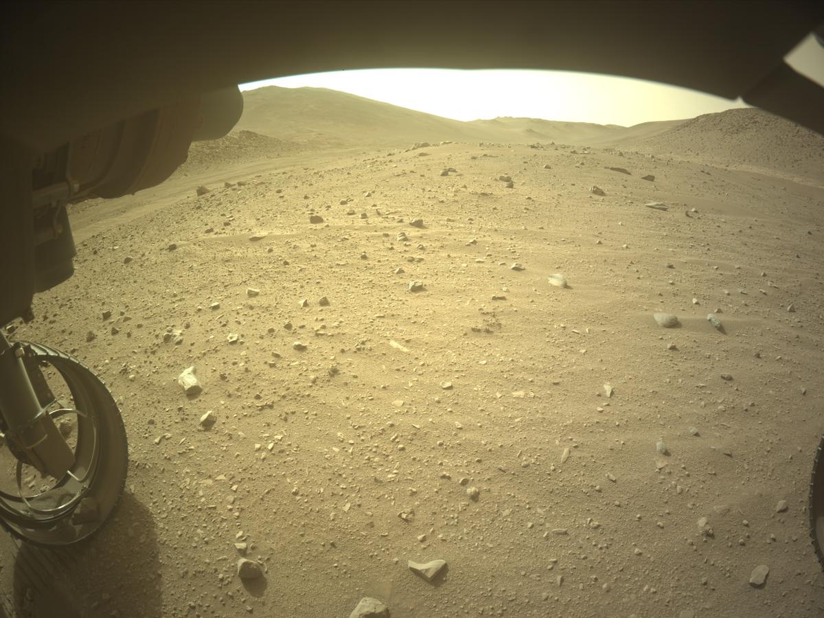 This image was taken by FRONT_HAZCAM_LEFT_A onboard NASA's Mars rover Perseverance on Sol 1171