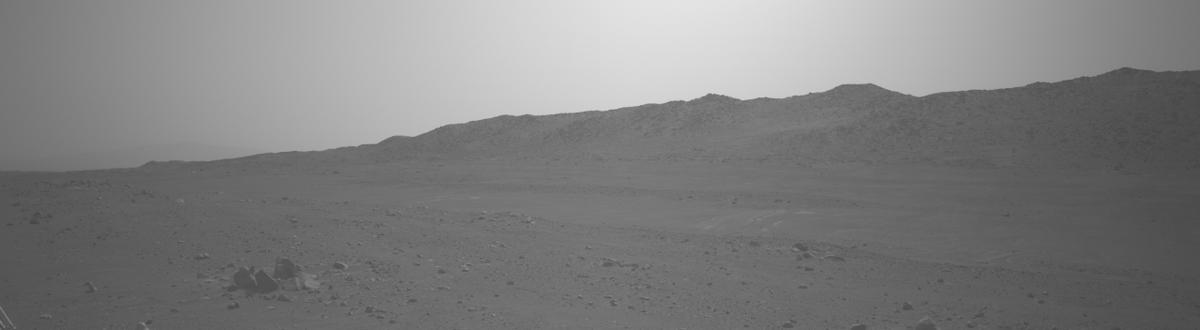 This image was taken by NAVCAM_LEFT onboard NASA's Mars rover Perseverance on Sol 1175