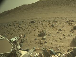 View image taken on Mars, Mars Perseverance Sol 1175: Right Navigation Camera (Navcam)