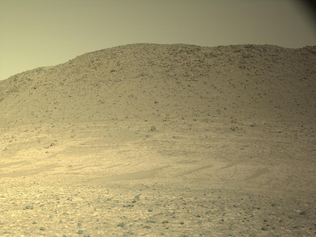 This image was taken by NAVCAM_LEFT onboard NASA's Mars rover Perseverance on Sol 1176