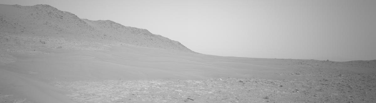 This image was taken by NAVCAM_LEFT onboard NASA's Mars rover Perseverance on Sol 1176
