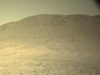 View image taken on Mars, Mars Perseverance Sol 1176: Right Navigation Camera (Navcam)