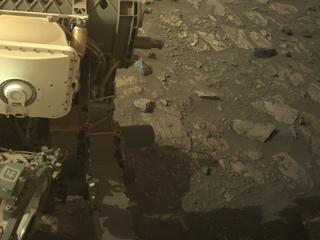 View image taken on Mars, Mars Perseverance Sol 1176: Right Navigation Camera (Navcam)