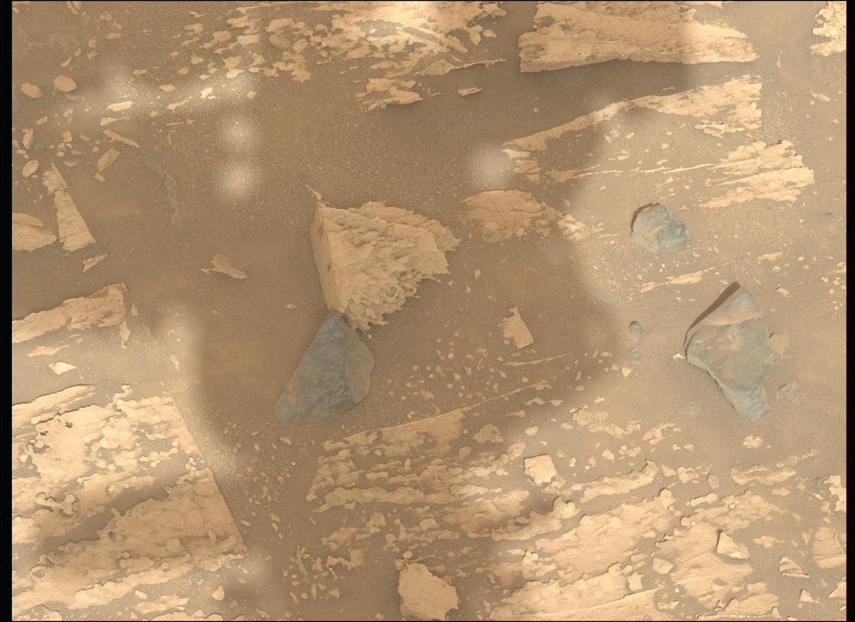 This image was taken by MCZ_LEFT onboard NASA's Mars rover Perseverance on Sol 1176