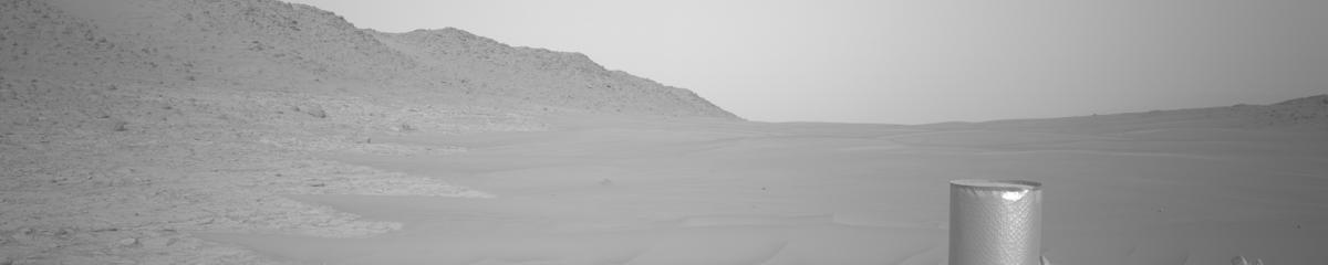 This image was taken by NAVCAM_LEFT onboard NASA's Mars rover Perseverance on Sol 1177