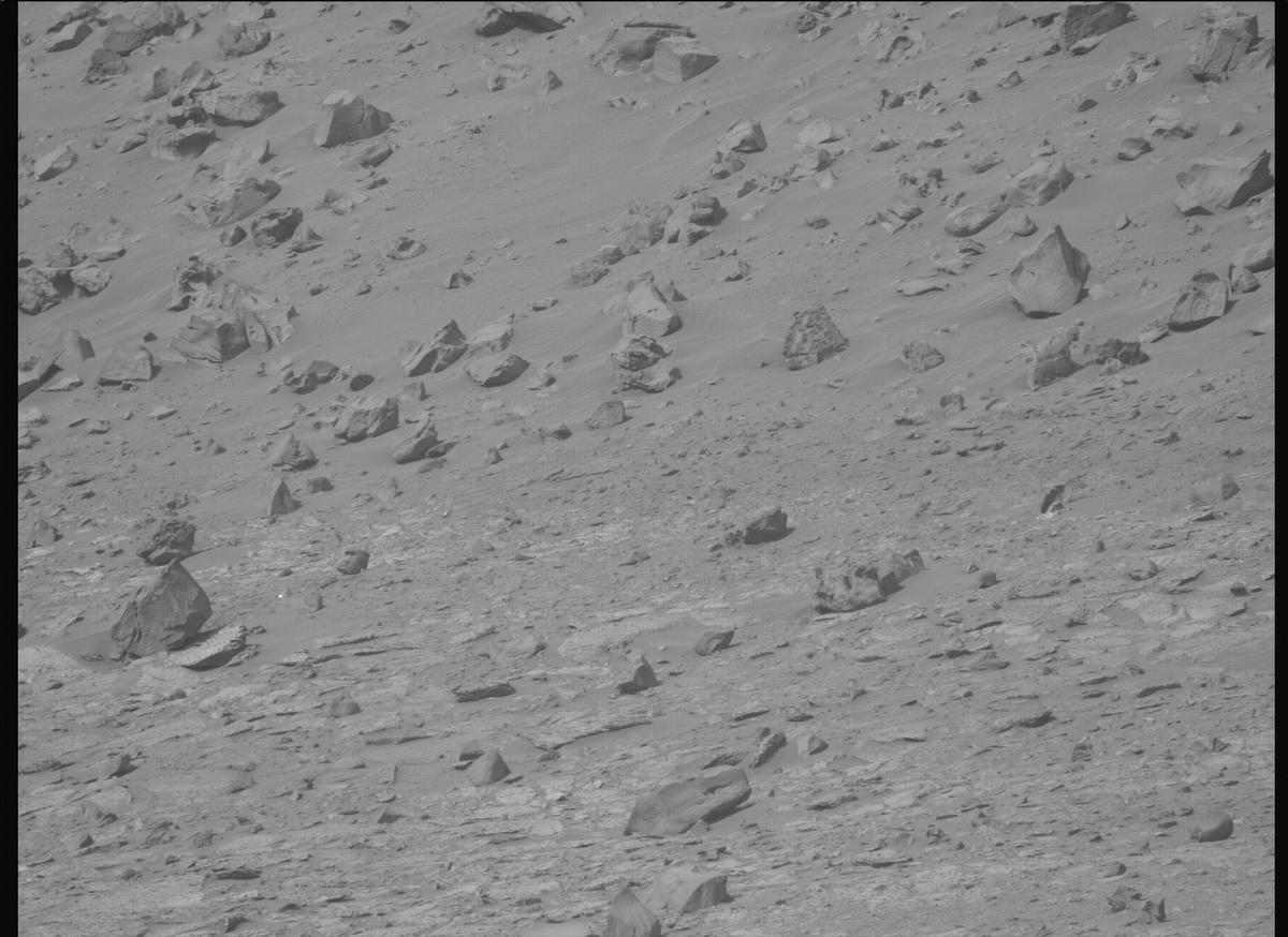 This image was taken by MCZ_LEFT onboard NASA's Mars rover Perseverance on Sol 1177