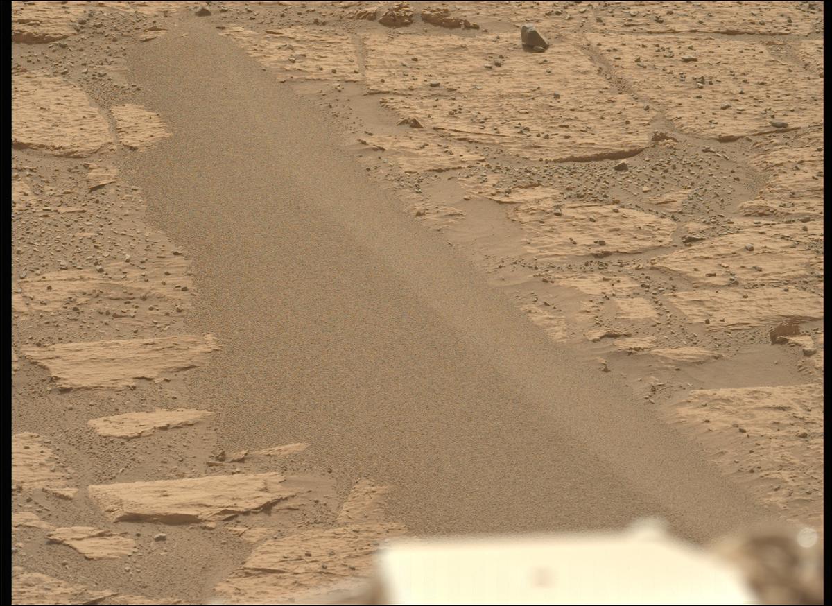 This image was taken by MCZ_LEFT onboard NASA's Mars rover Perseverance on Sol 1178
