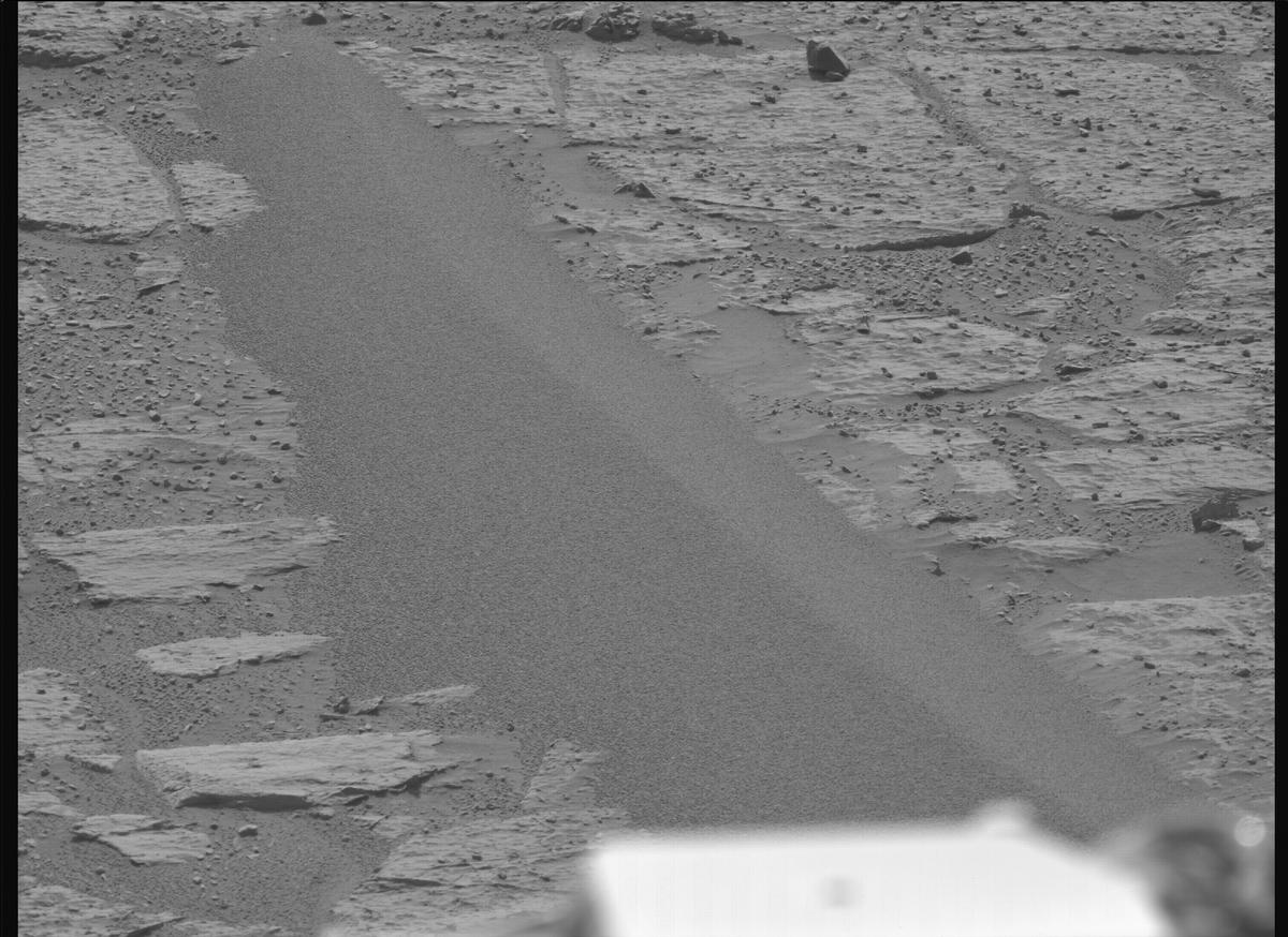 This image was taken by MCZ_LEFT onboard NASA's Mars rover Perseverance on Sol 1178