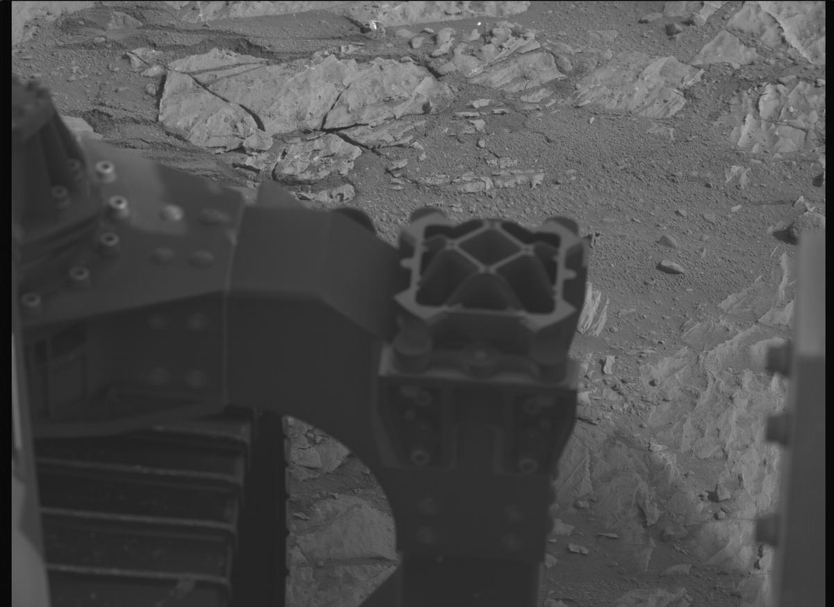 This image was taken by MCZ_LEFT onboard NASA's Mars rover Perseverance on Sol 1178