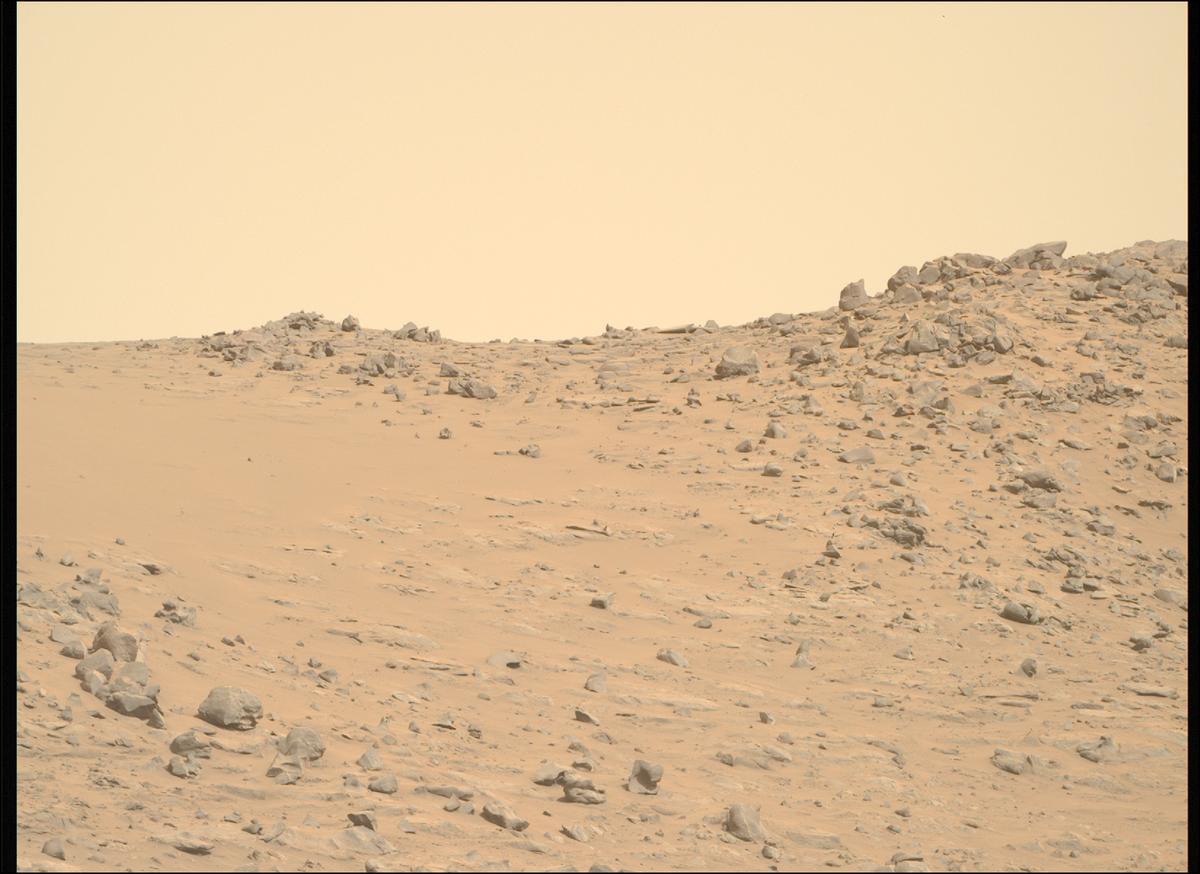 This image was taken by MCZ_RIGHT onboard NASA's Mars rover Perseverance on Sol 1178