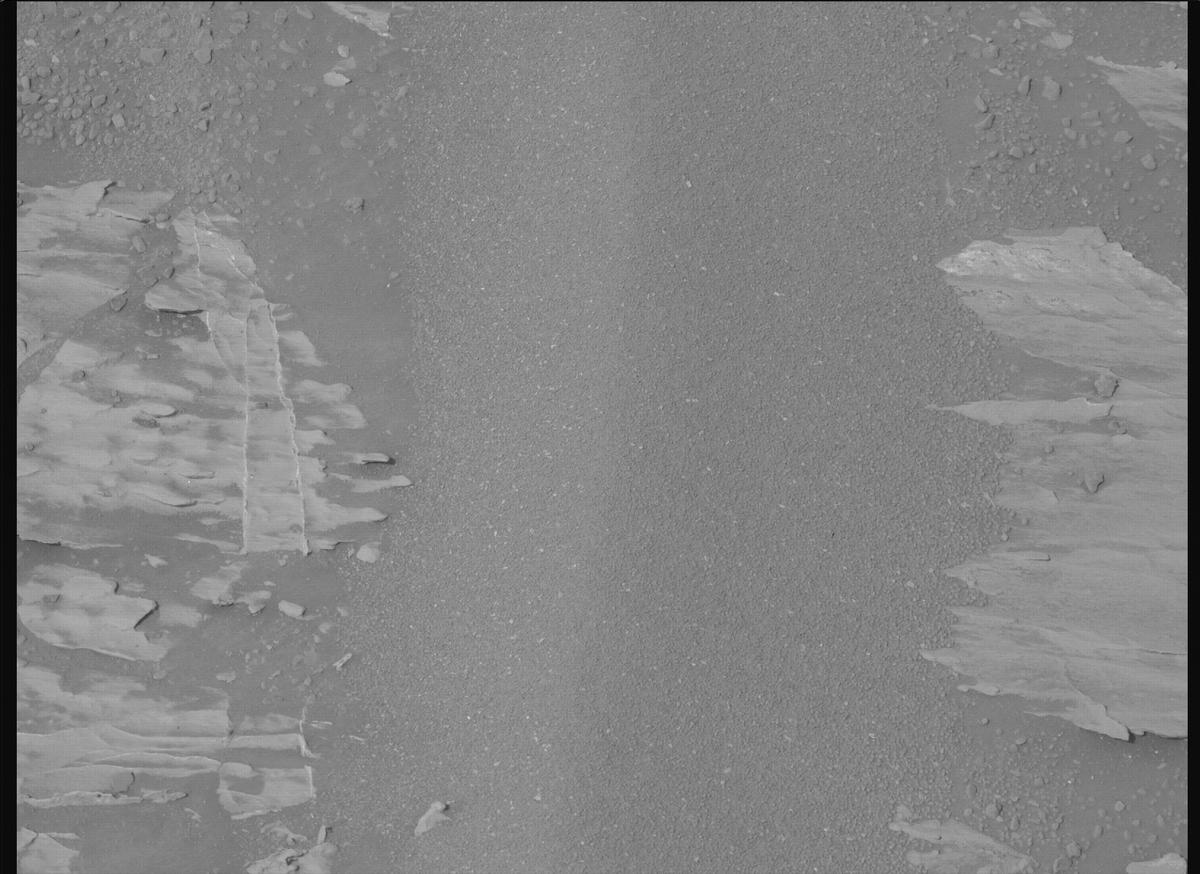 This image was taken by MCZ_RIGHT onboard NASA's Mars rover Perseverance on Sol 1178