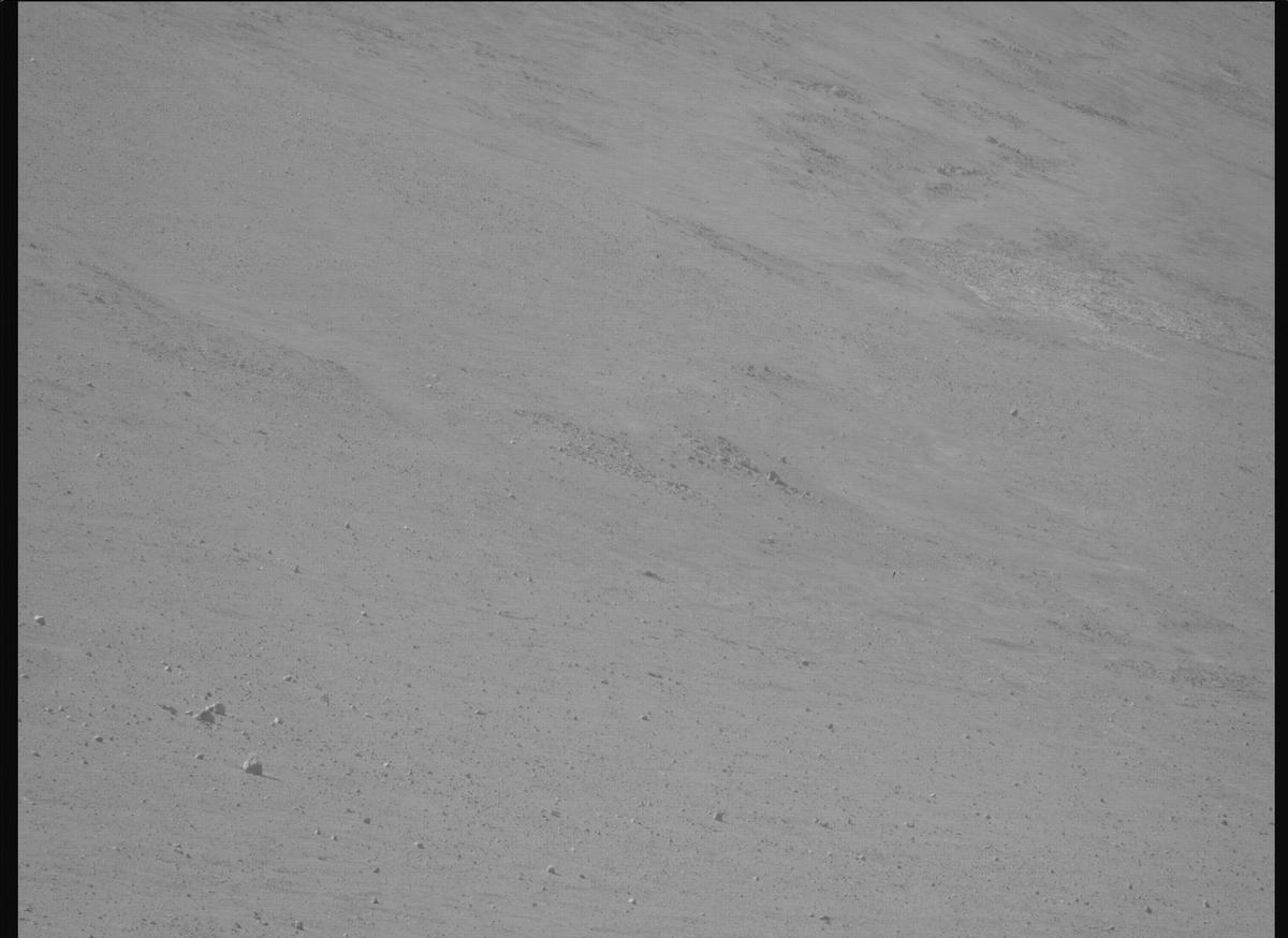 This image was taken by MCZ_RIGHT onboard NASA's Mars rover Perseverance on Sol 1181