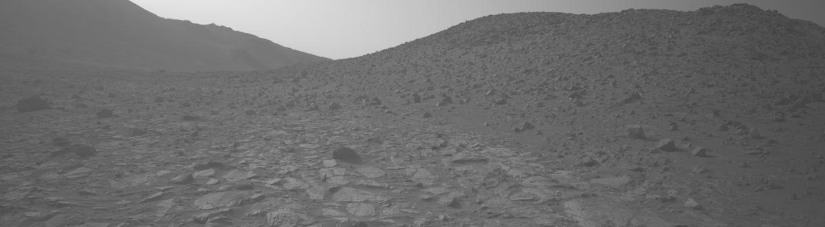 This image was taken by NAVCAM_LEFT onboard NASA's Mars rover Perseverance on Sol 1184