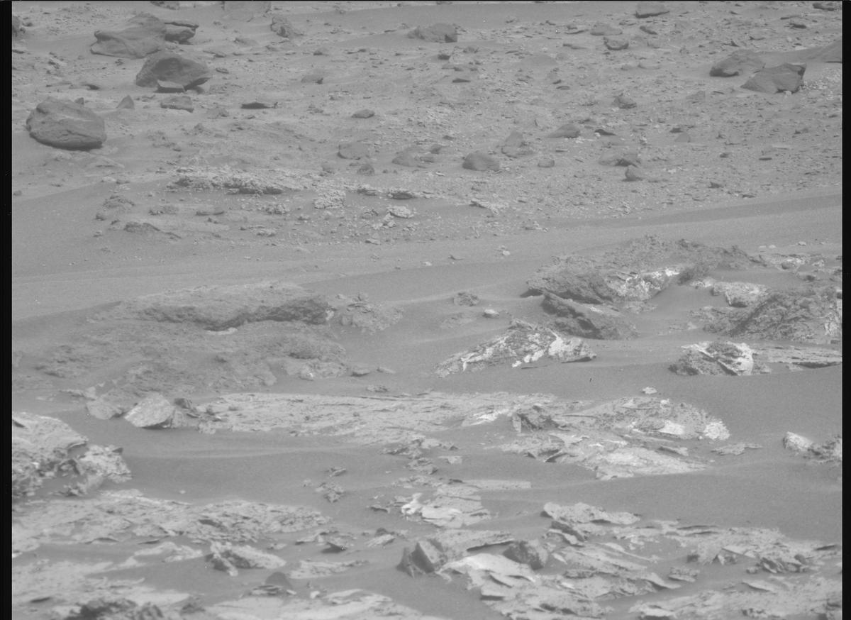 This image was taken by MCZ_RIGHT onboard NASA's Mars rover Perseverance on Sol 1184
