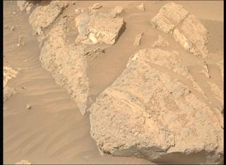 View image taken on Mars, Mars Perseverance Sol 1186: Left Mastcam-Z Camera
