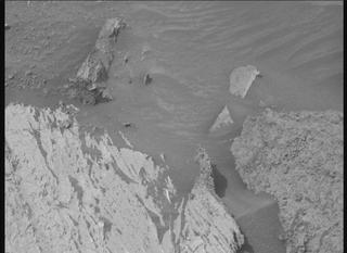 View image taken on Mars, Mars Perseverance Sol 1186: Right Mastcam-Z Camera