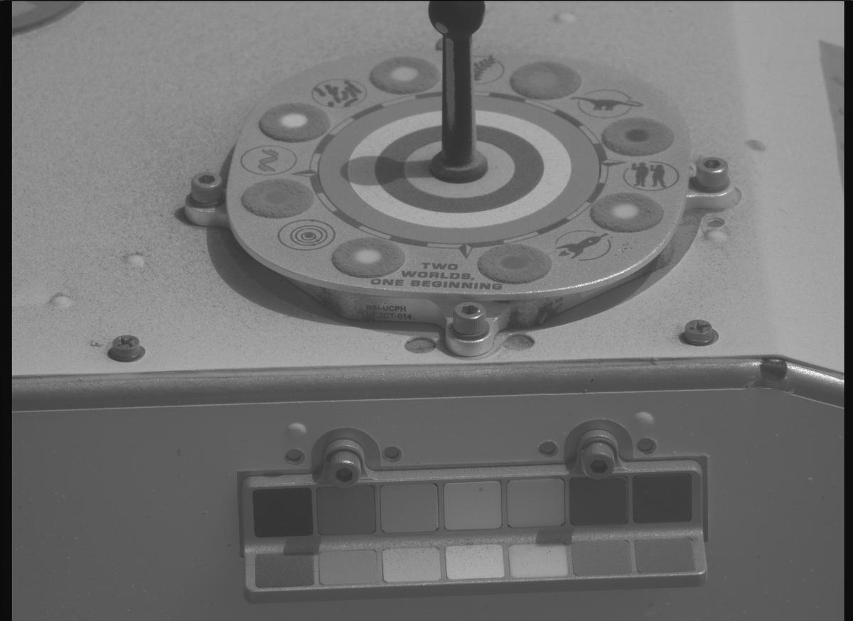 This image was taken by MCZ_RIGHT onboard NASA's Mars rover Perseverance on Sol 1212