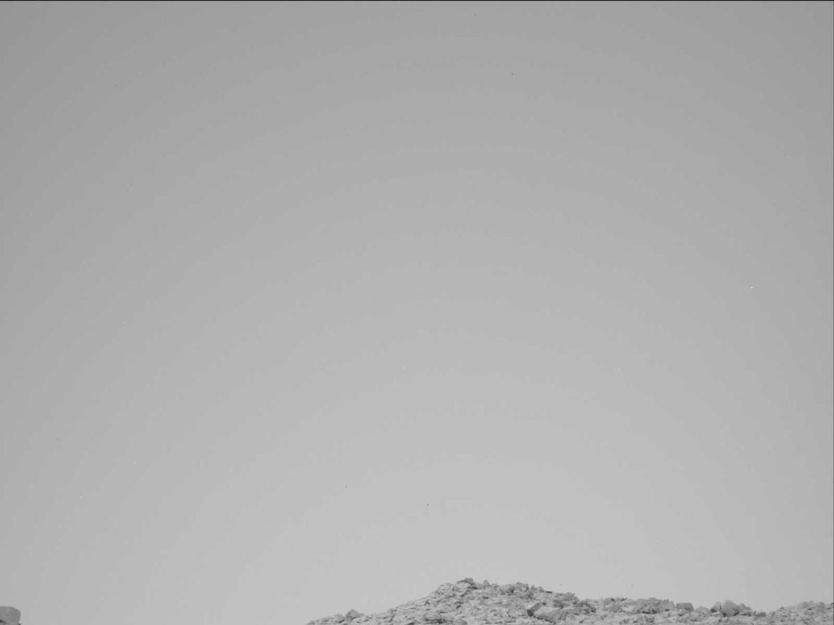 This image was taken by MCZ_LEFT onboard NASA's Mars rover Perseverance on Sol 1213