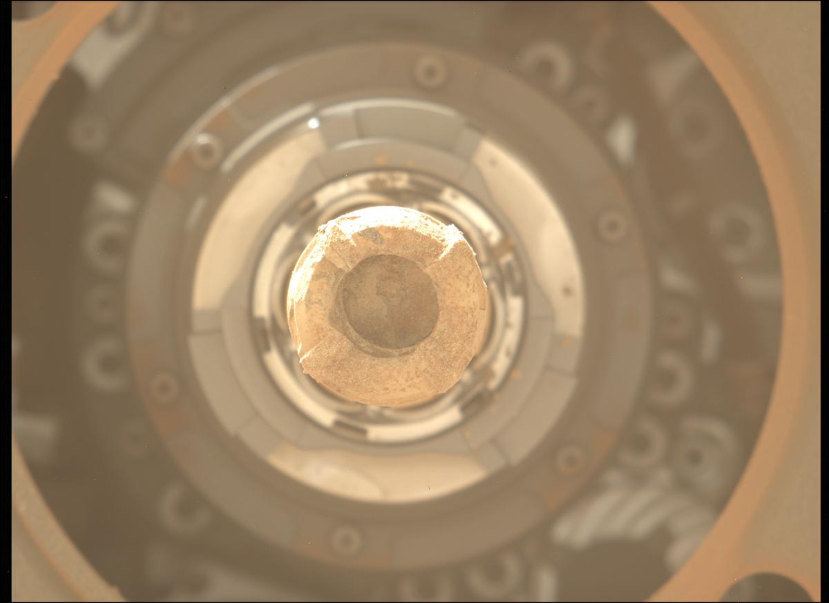 This image was taken by MCZ_LEFT onboard NASA's Mars rover Perseverance on Sol 1215